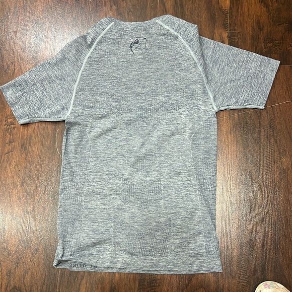 ALPHALETE MUSCLE SHIRT GYM SHIRT MEDIUM VERY STRETCHY - Picture 4 of 9